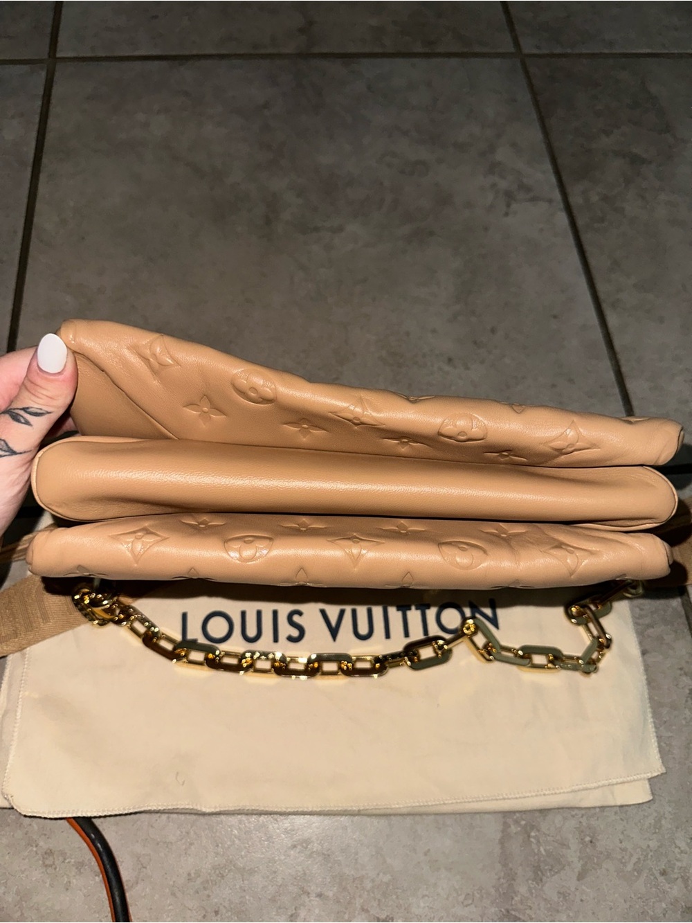 Louis Vuitton Coussin PM Camel - Picture 7 of 8
